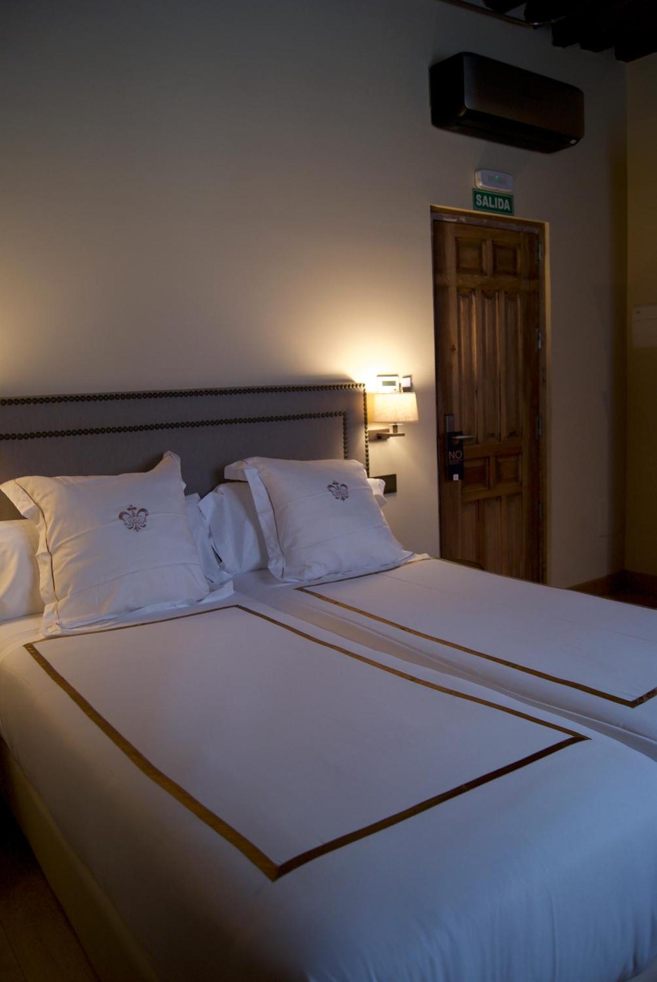 Hotel Boutique Casa Del Comendador Navalcarnero Eksteriør bilde